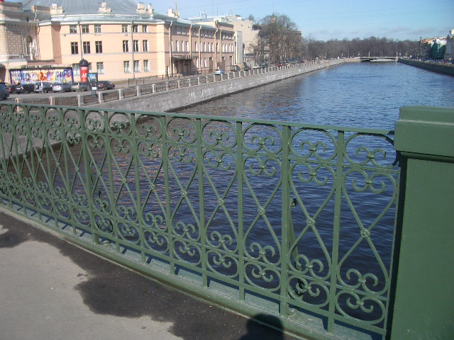 Ограда моста Белинского